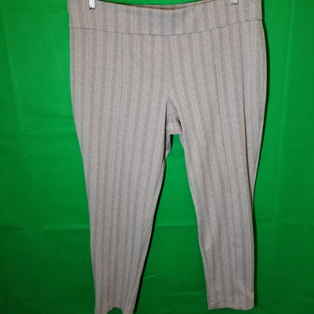 Anne Klein Gray Strip Dress Pants Size XL Stretch Office Career Comfort Pull-Up